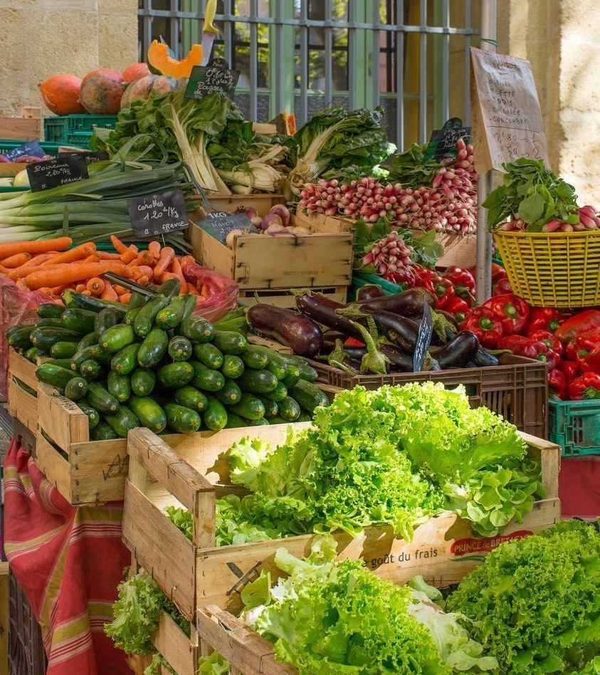 Marché provençal du Var, produits frais et locaux